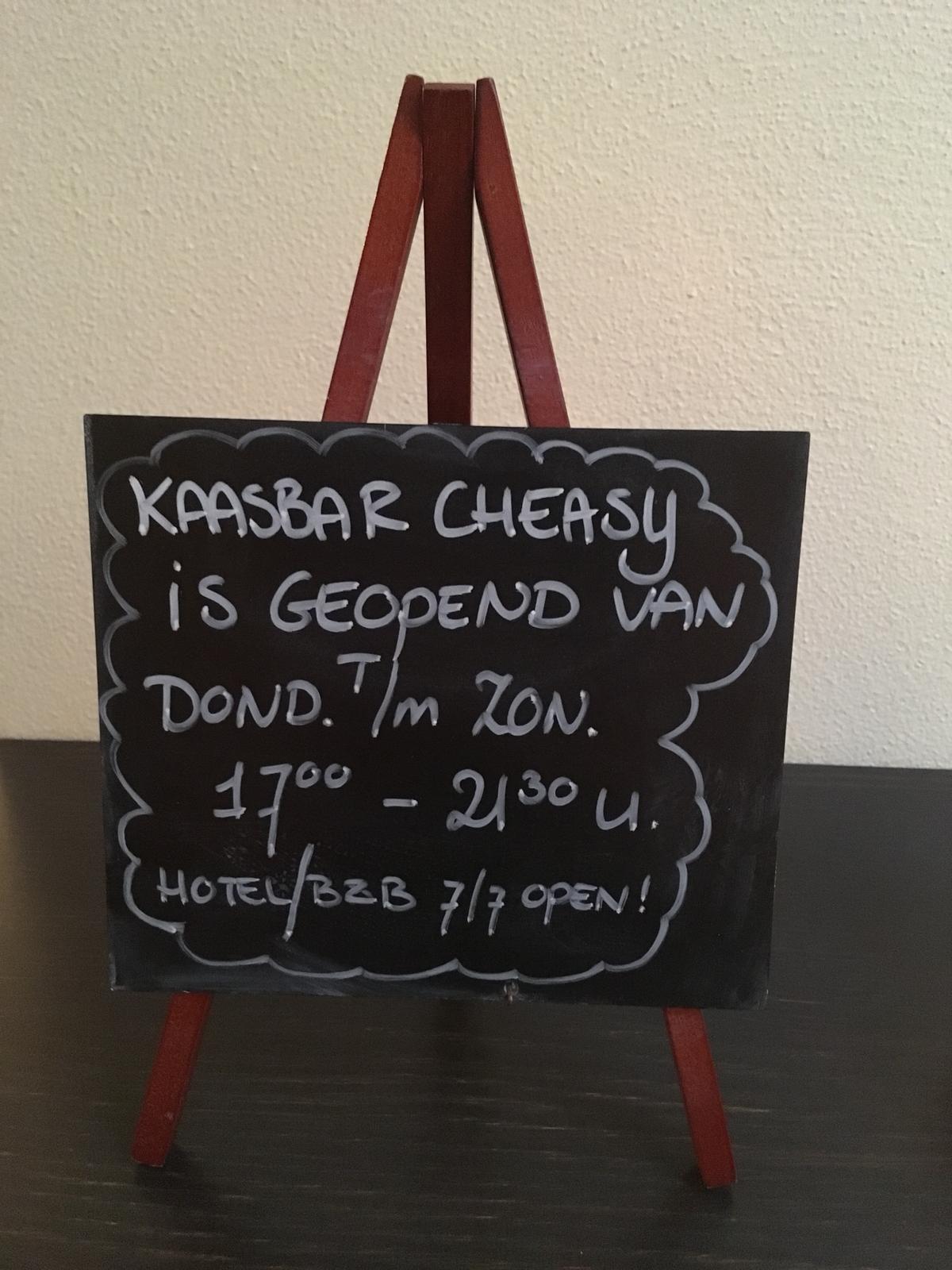 openingstijden kaasbar Cheasy Westende